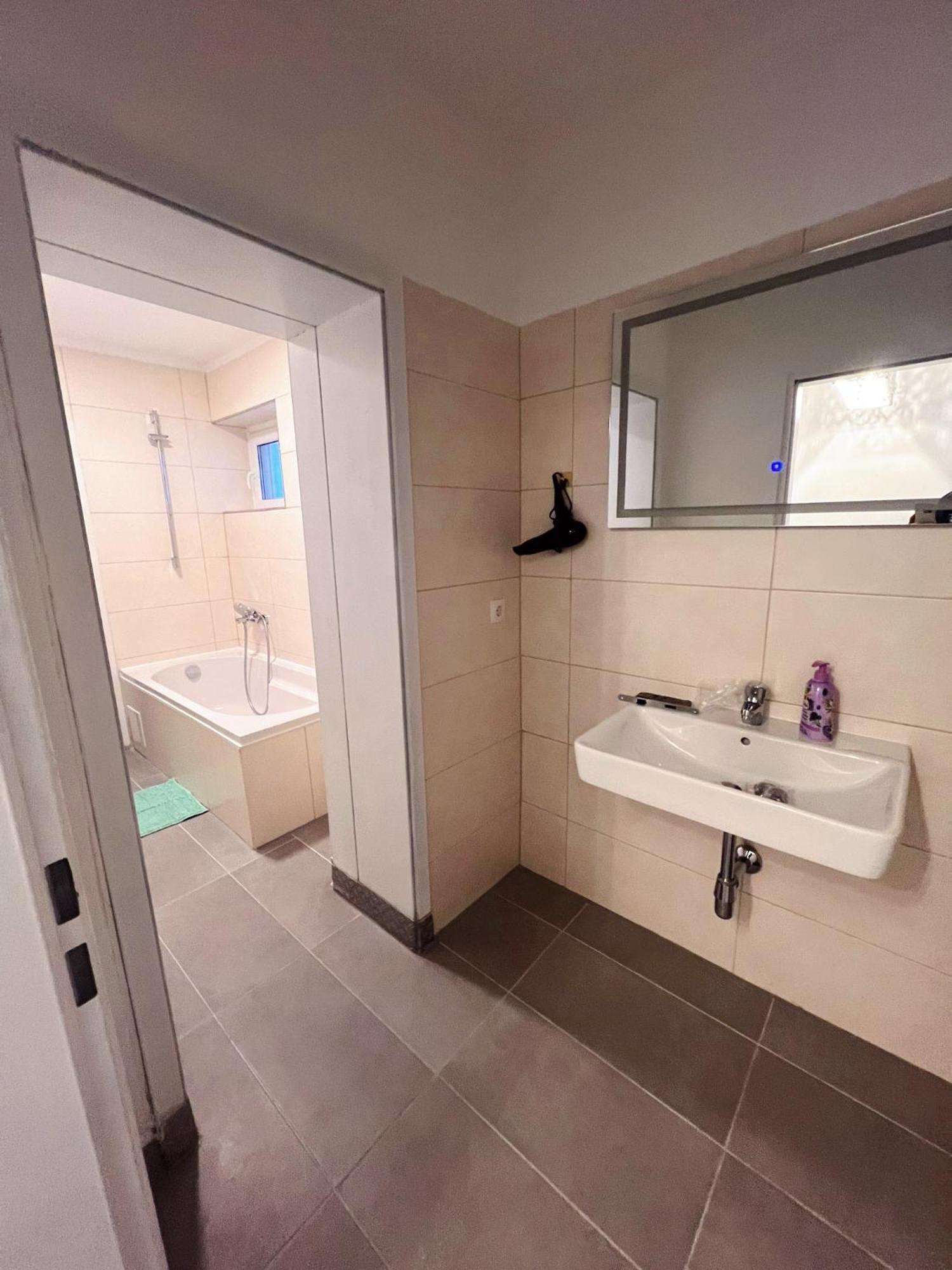 Wohngut-City Appartement 3 Fuer Max 5 Personen Inklusive Parkplatz Hagen  Exterior photo