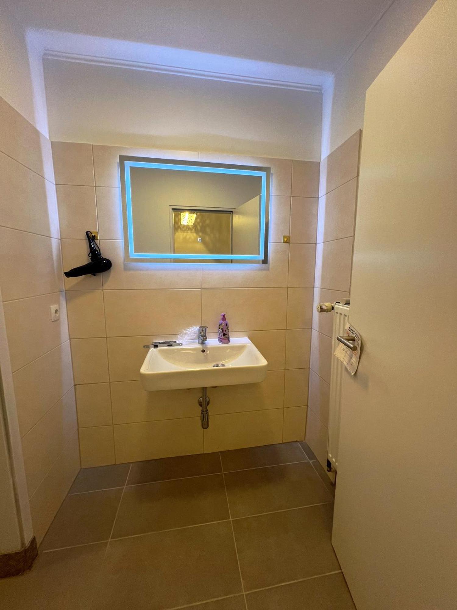 Wohngut-City Appartement 3 Fuer Max 5 Personen Inklusive Parkplatz Hagen  Exterior photo